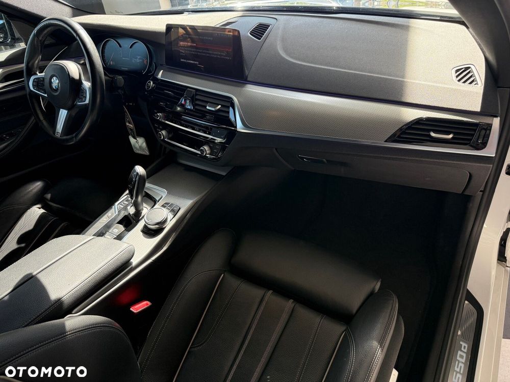 BMW Seria 5 - 17
