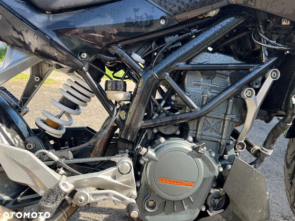 KTM Duke 125 - 10