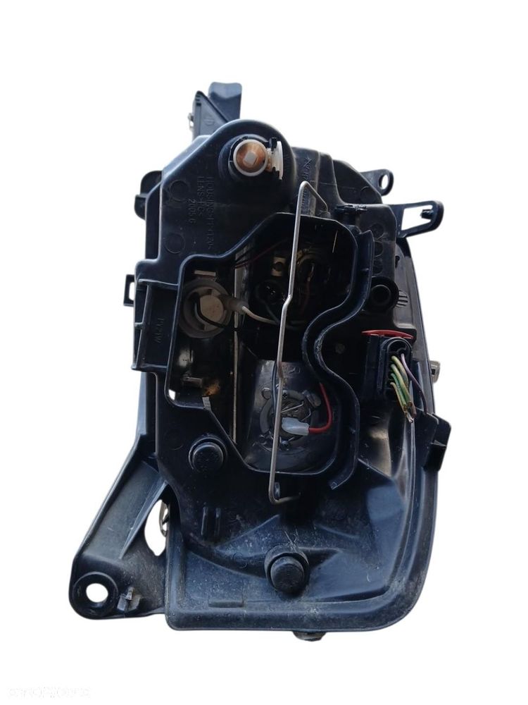 LAMPA PRAWA PRZEDNIA CITROEN C3 - 3