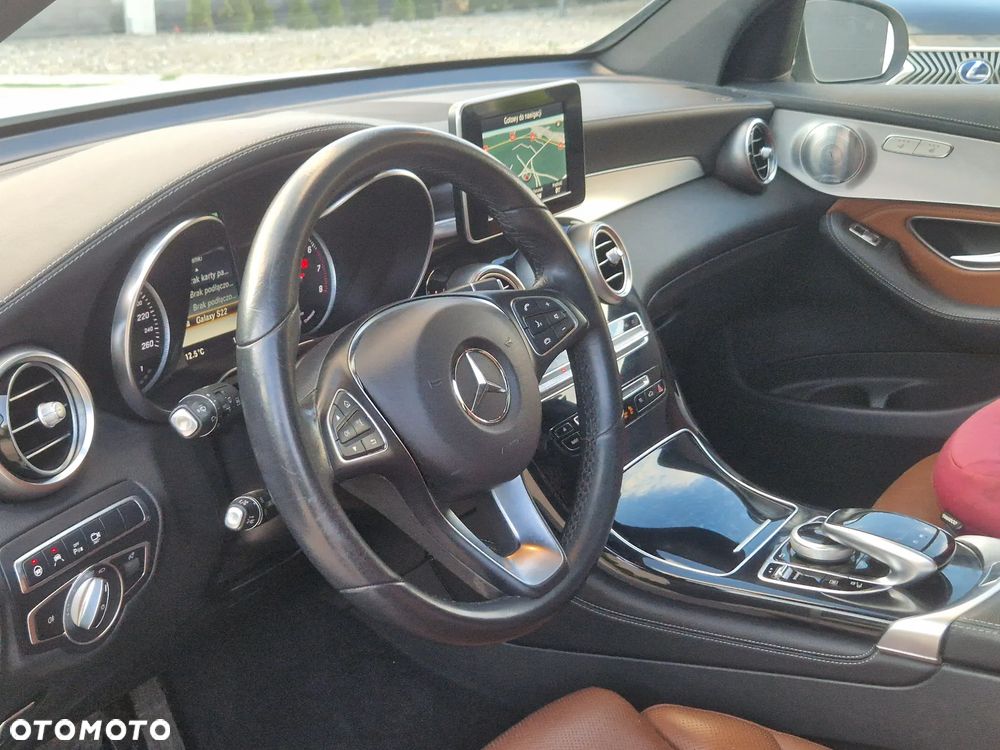 Mercedes-Benz GLC - 19