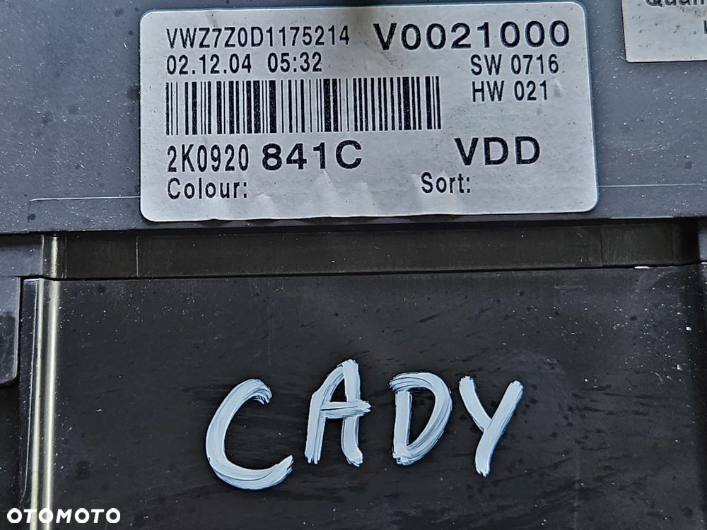 VW Caddy 2.0 SDI licznik zegar 2K0920841C - 3