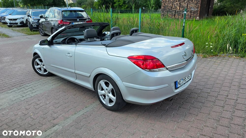 Opel Astra 1.8 Edition - 4