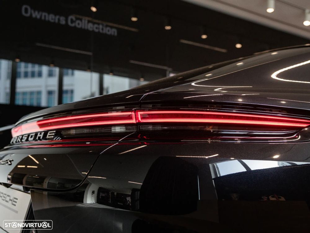 Porsche Panamera 4S E-Hybrid - 13