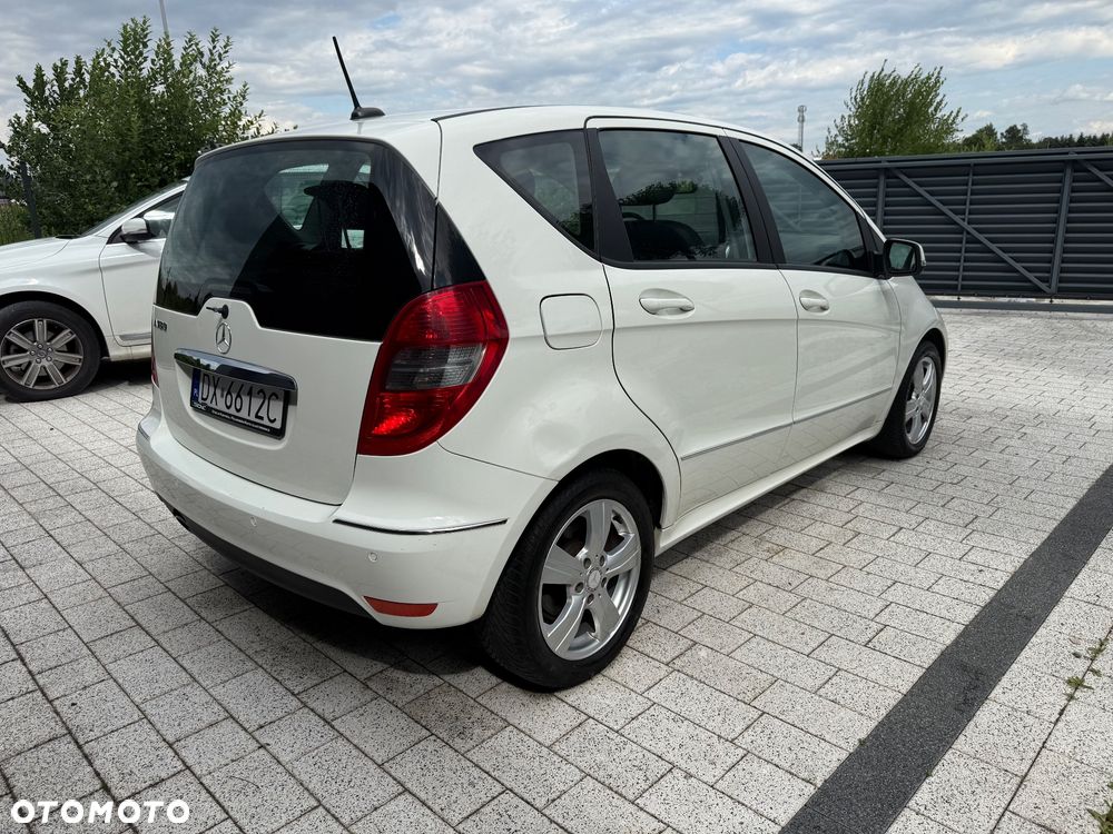 Mercedes-Benz Klasa A 180 BlueEFFICIENCY Avantgarde - 6