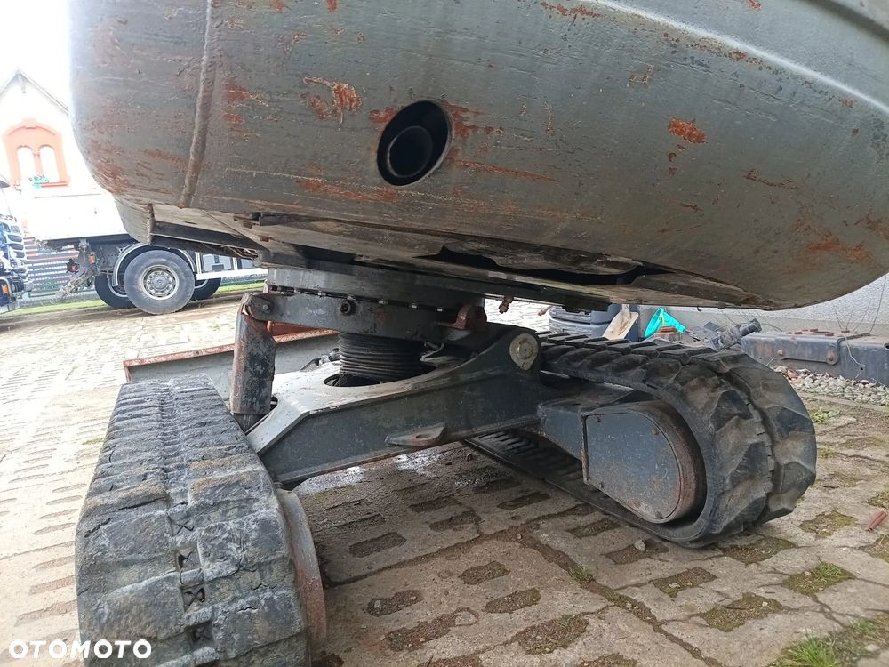 Yanmar B25V - 20