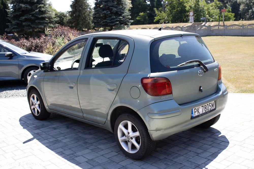 Toyota Yaris 1.3 Sol - 6