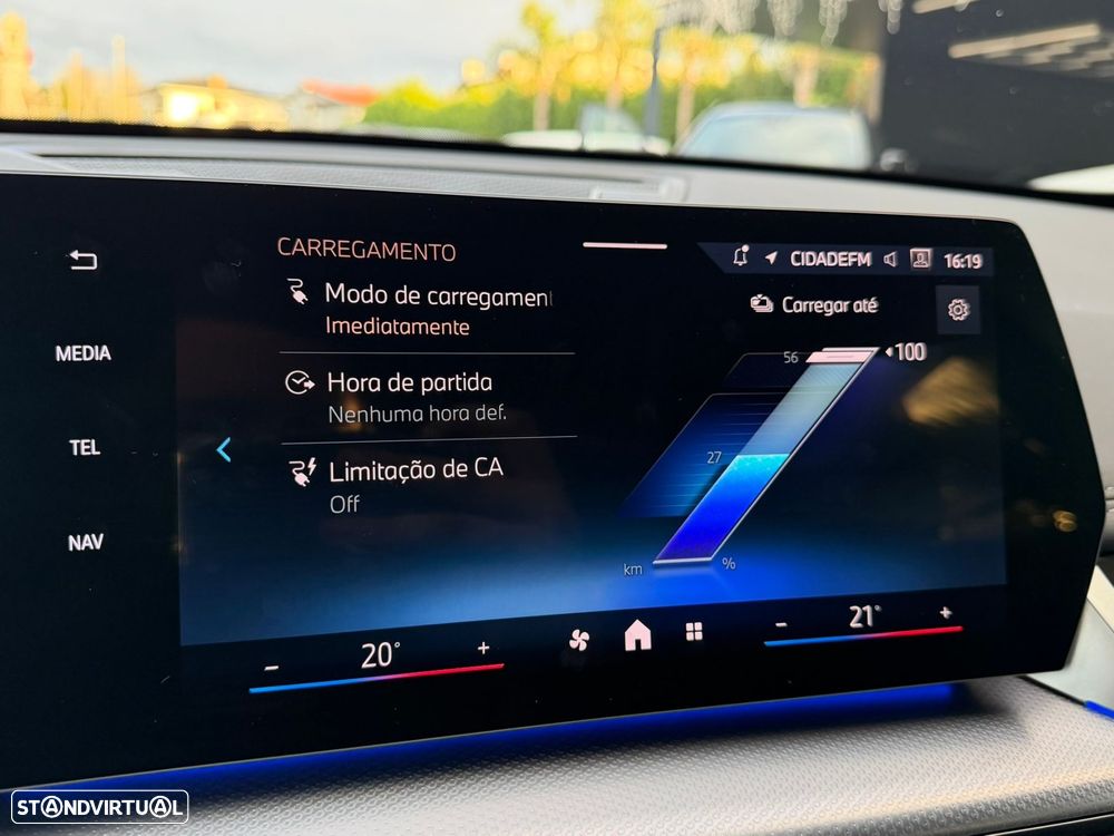 BMW X1 xDrive25e Pack Desportivo M - 44