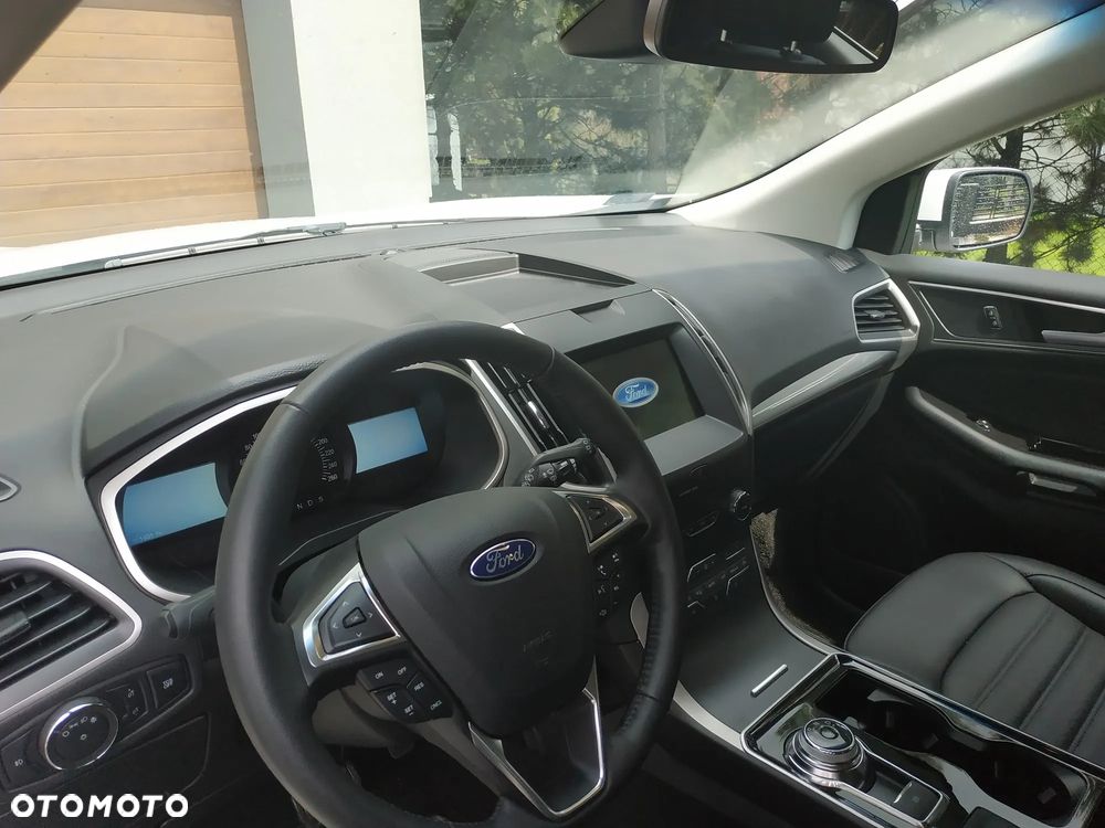 Ford Edge - 10