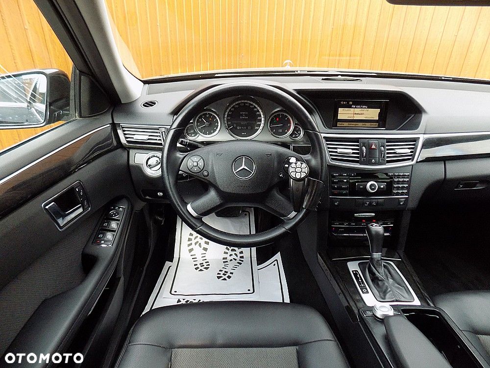 Mercedes-Benz Klasa E 200 CDI 7G-TRONIC Avantgarde - 15