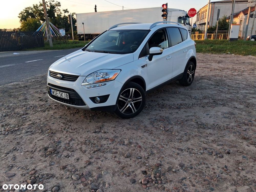 Ford Kuga 2.0 TDCi 4x4 Titanium - 12