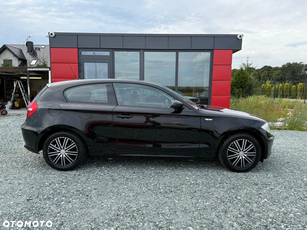 BMW Seria 1 116i - 10