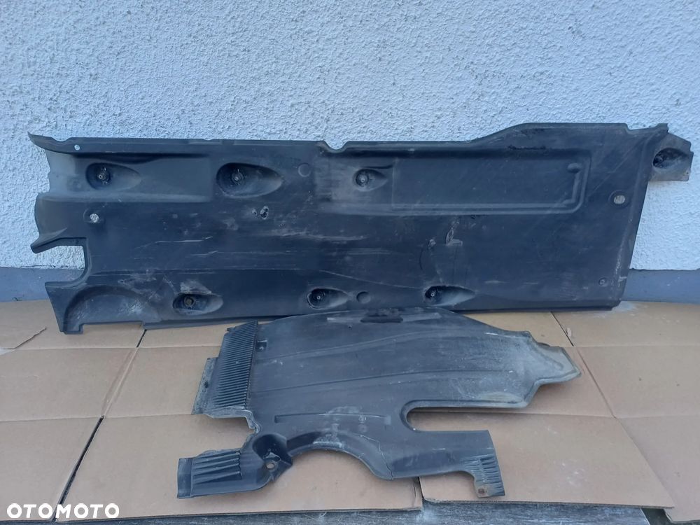 Płyta osłona podłogi podwozia prawa Skoda Superb II 3T0825202G kombi - 6