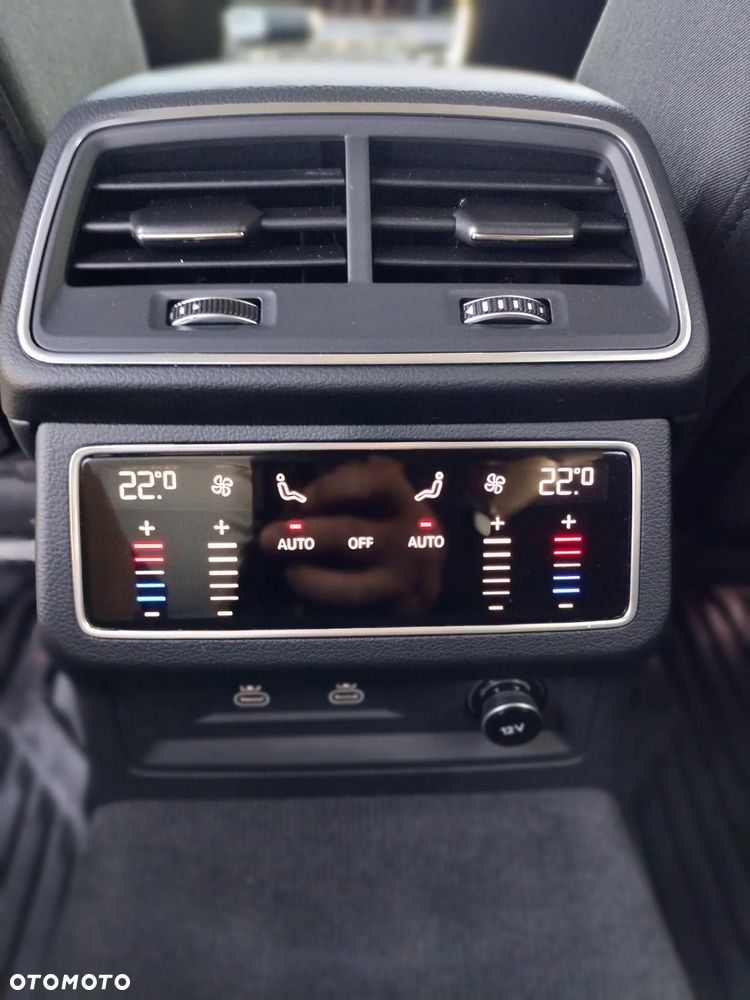 Audi A6 Avant 40 TDI quattro S tronic sport - 23