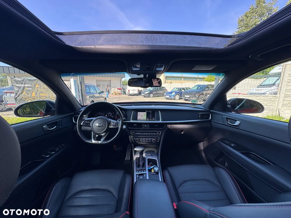Kia Optima - 21