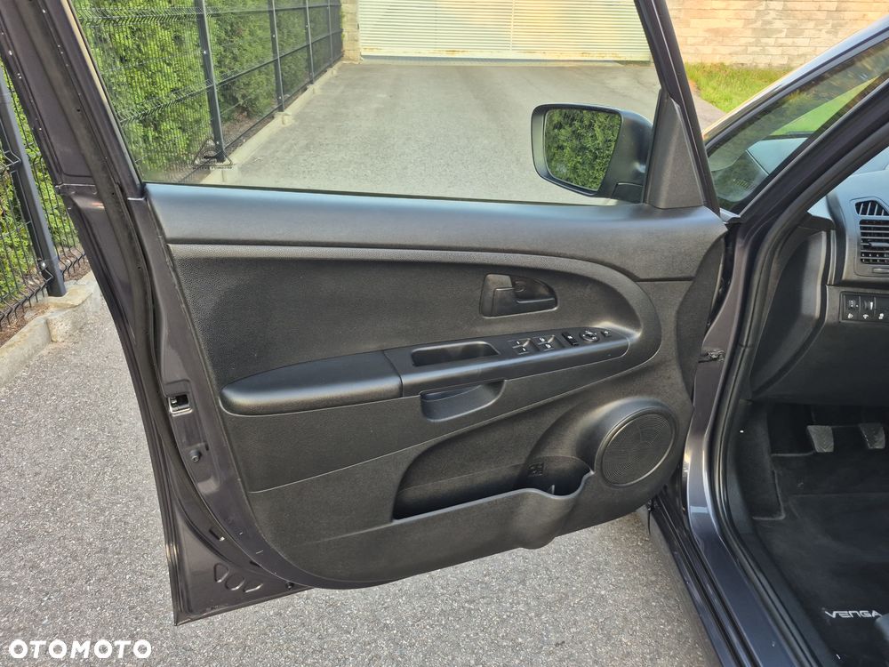 Kia Venga 1.4 CVVT Edition 7 - 18