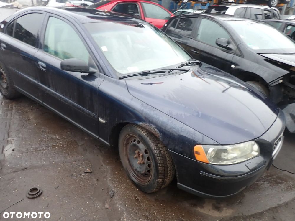CZĘŚCI - Volvo S60 I 2,4D D5 D5244T4 185KM FL LIFT 6B M66 LAKIER 467-46 2006r. INDEX - 9262 - 2