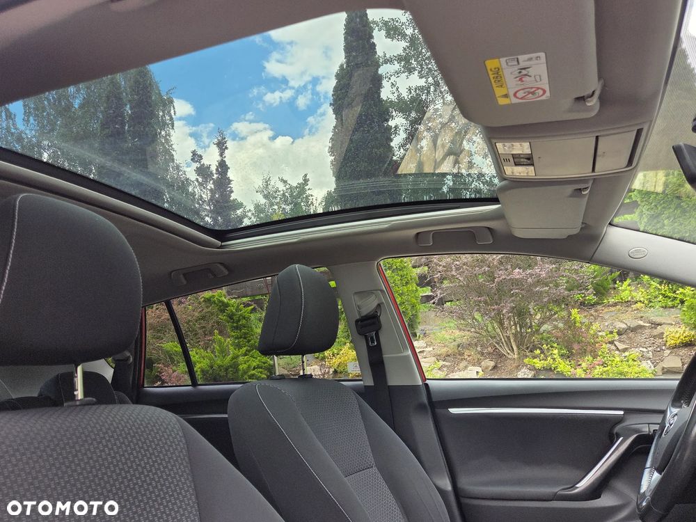 Toyota Verso 1.8 Premium MS - 27