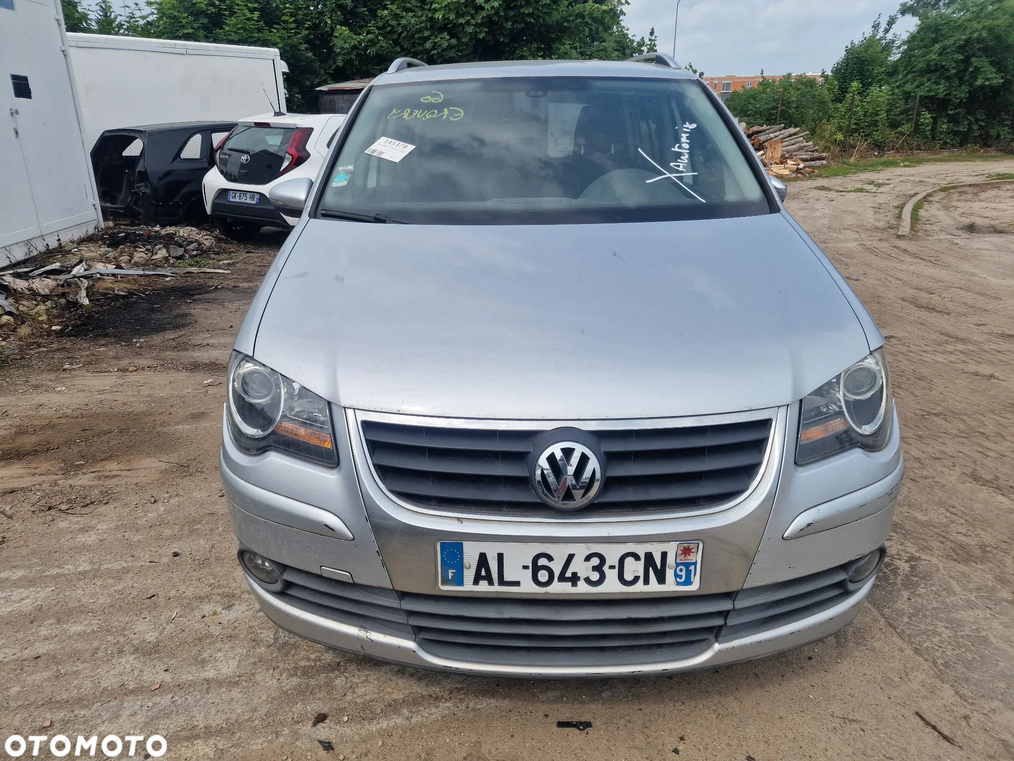 Volkswagen Touran 2.0 TDI DPF BlueMotion Technology Comfortline - 1