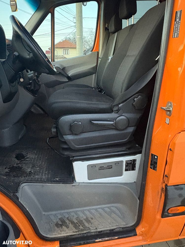 Mercedes-Benz Sprinter - 10