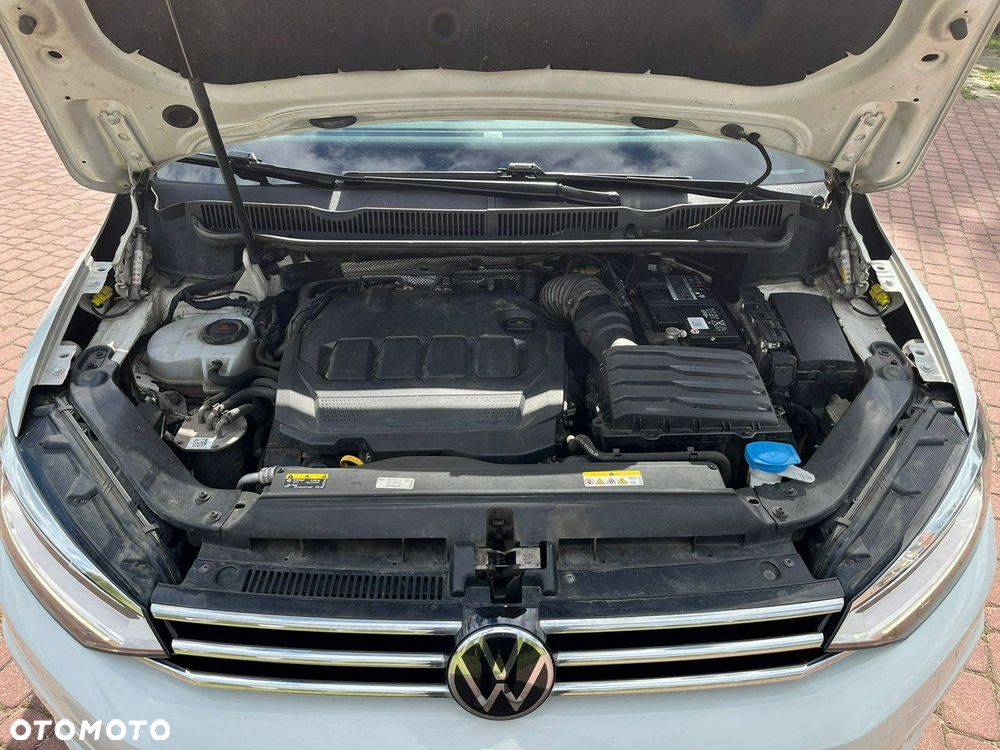 Volkswagen Touran - 29