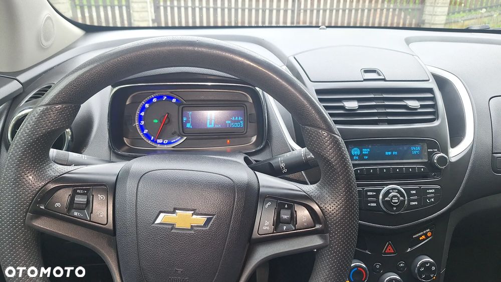 Chevrolet Trax 1.6 LS - 10