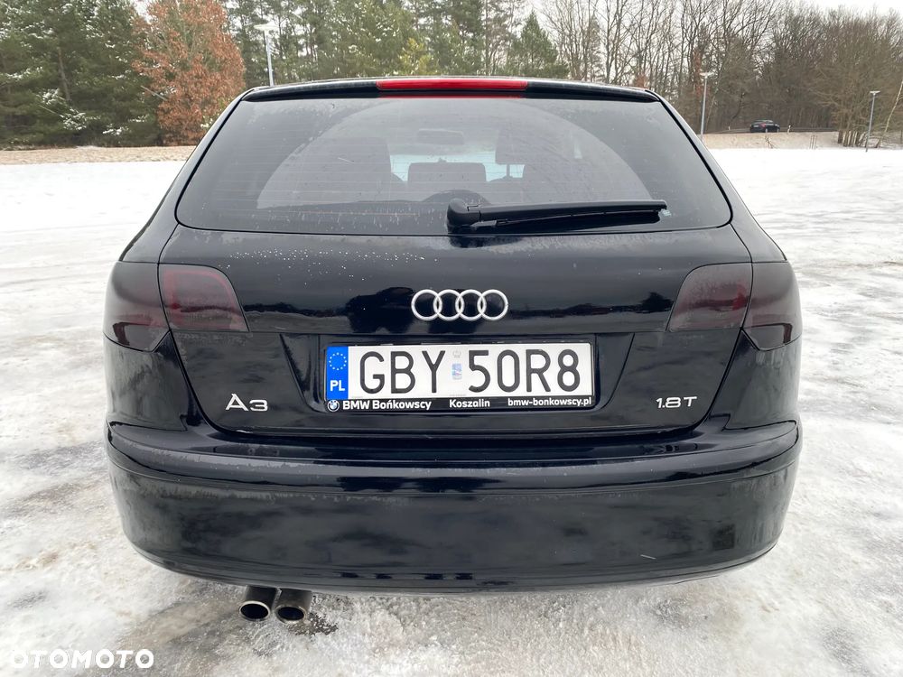 Audi A3 Sportback 1.8 TFSI Attraction - 3