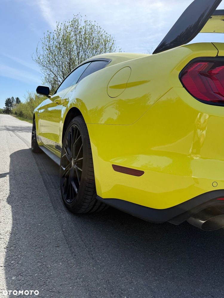 Ford Mustang - 10