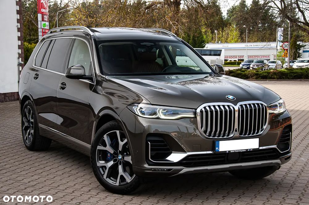 BMW X7 2021 photo 3