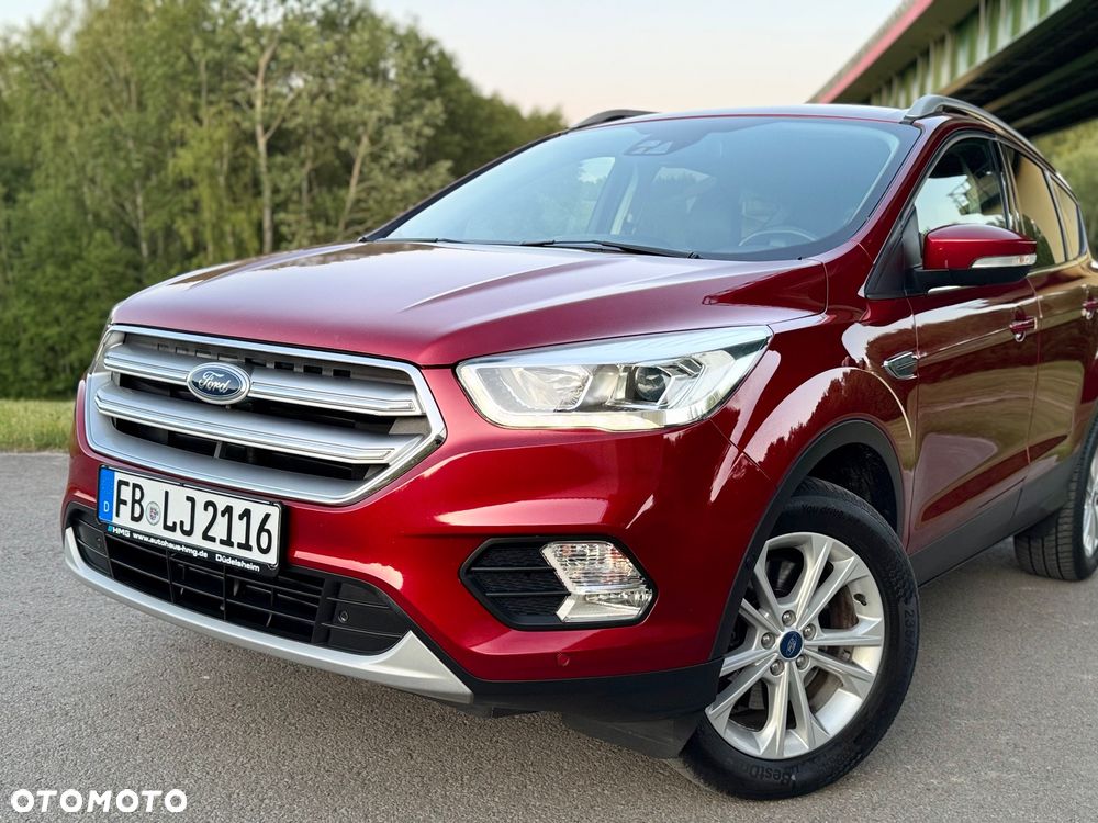 Ford Kuga 2.0 TDCi 2x4 Titanium - 6