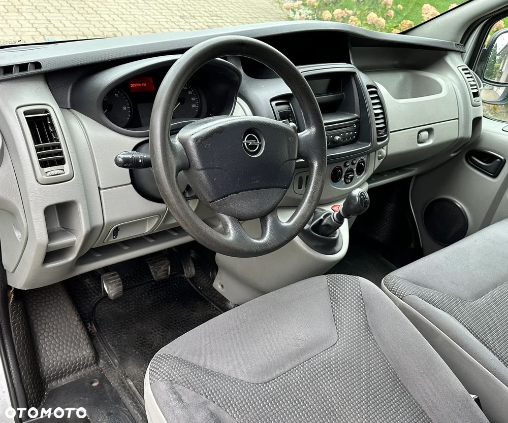 Opel VIVARO - 16