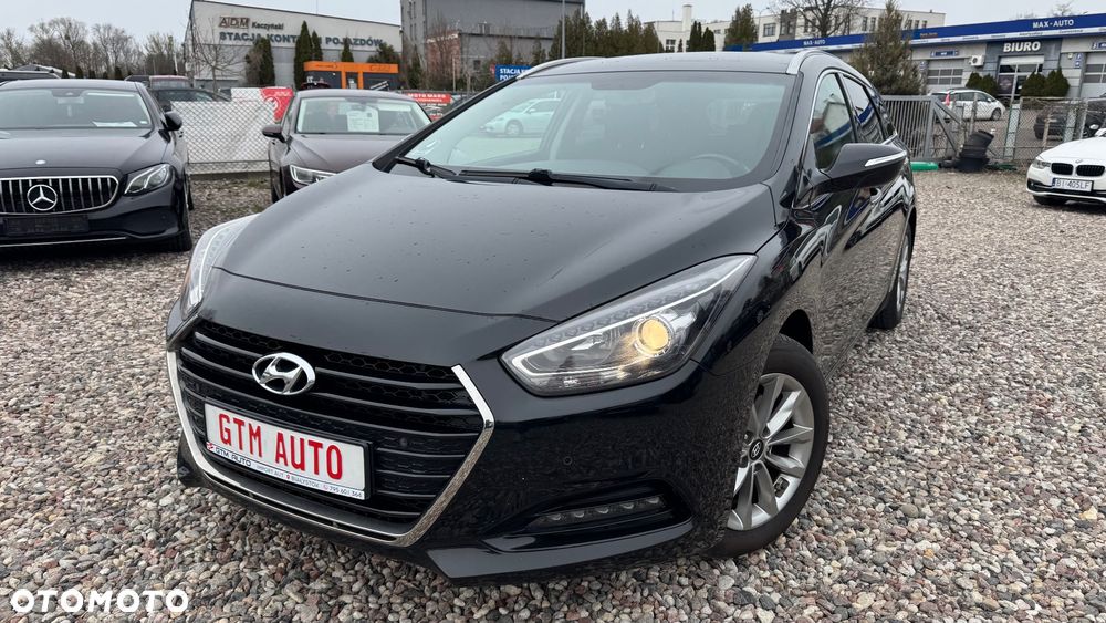 Hyundai i40 Kombi blue 1.7 CRDi Style