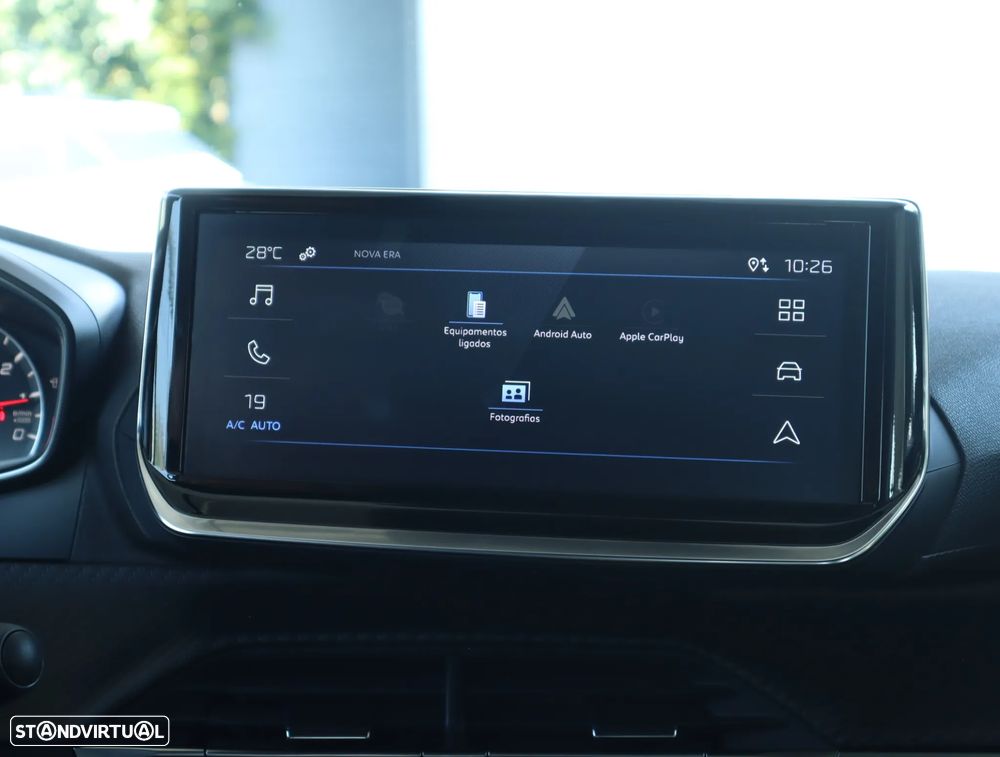 Peugeot 2008 1.2 PureTech Style - 44