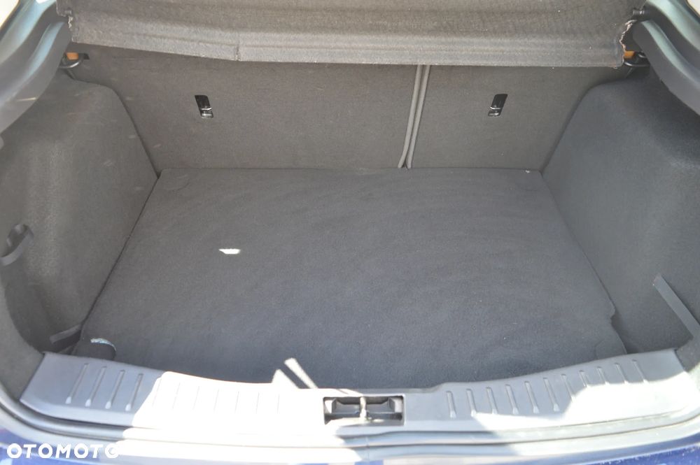 Ford Focus 1.6 TDCi Titanium ECOnetic - 11