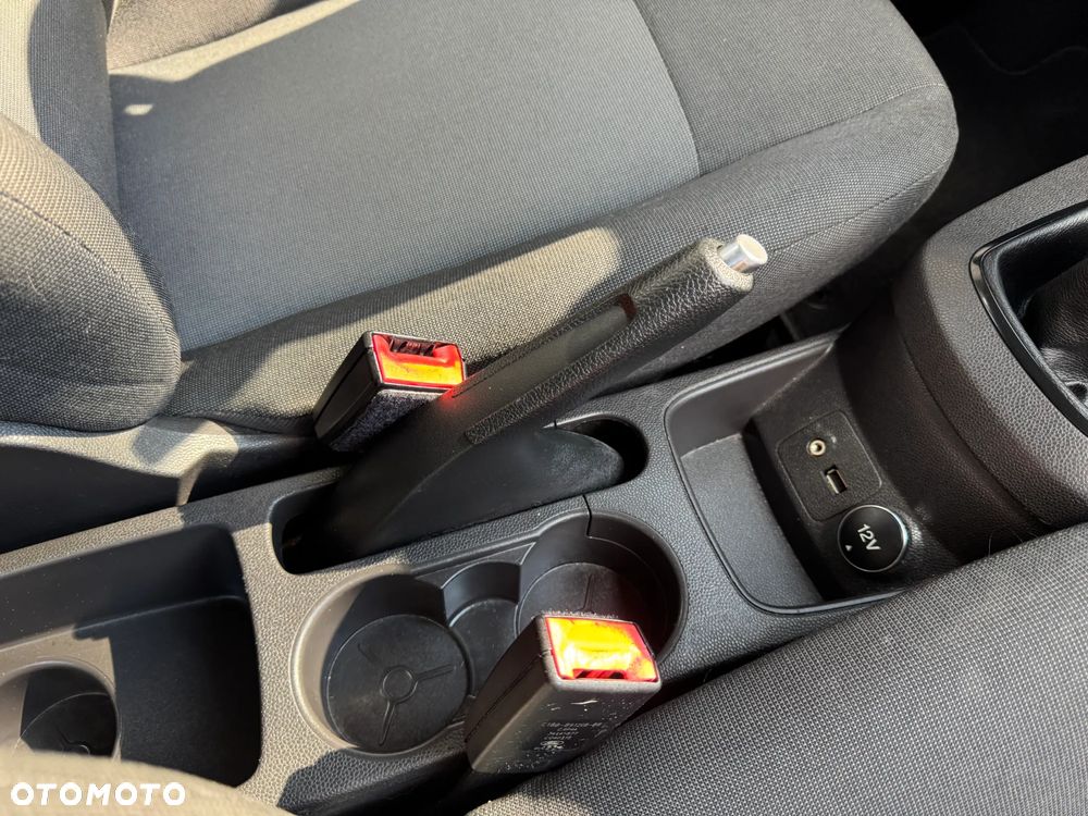 Ford Fiesta 1.25 Silver X (Ambiente) EU6 - 31