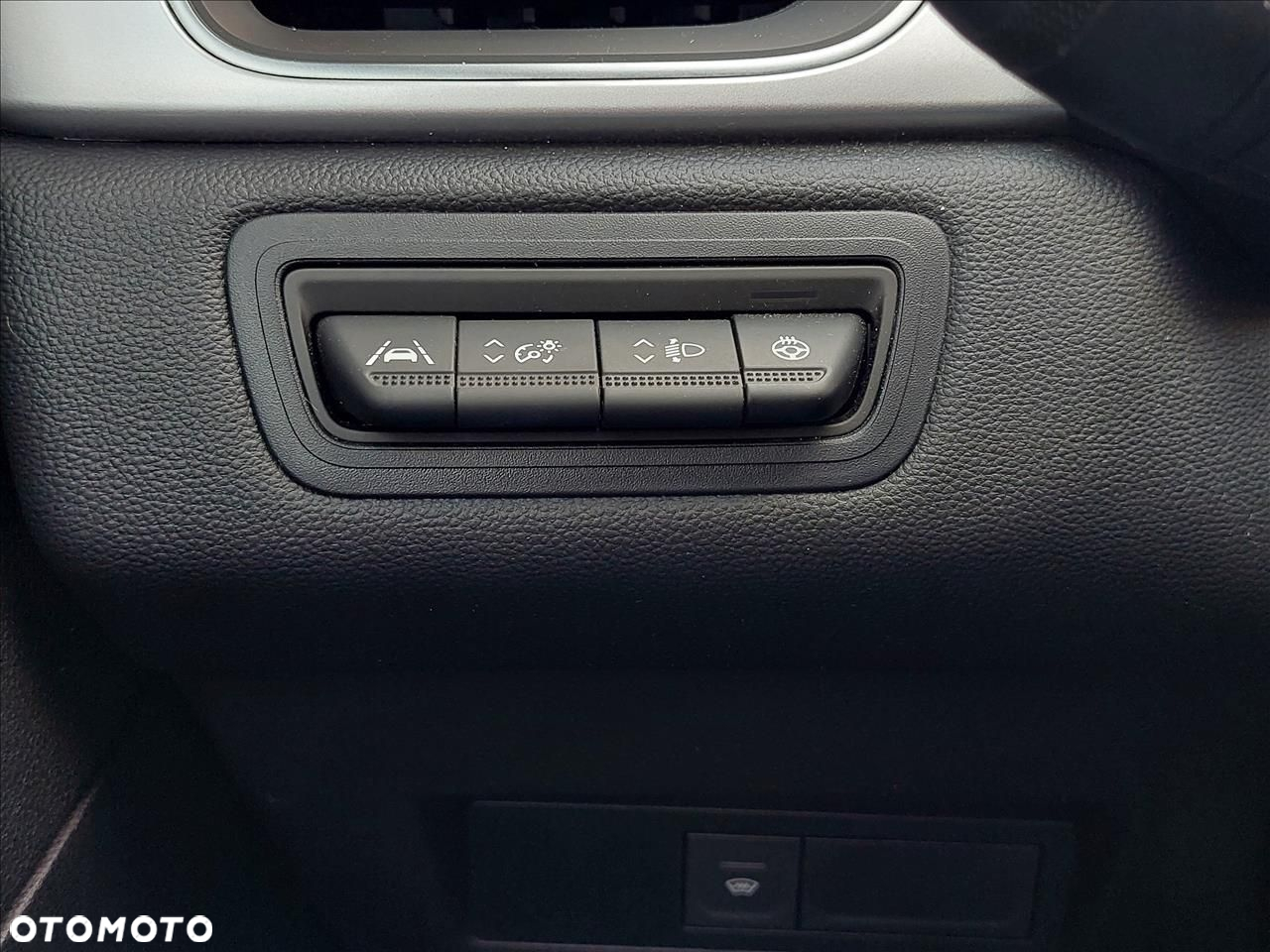 Renault Captur - 12