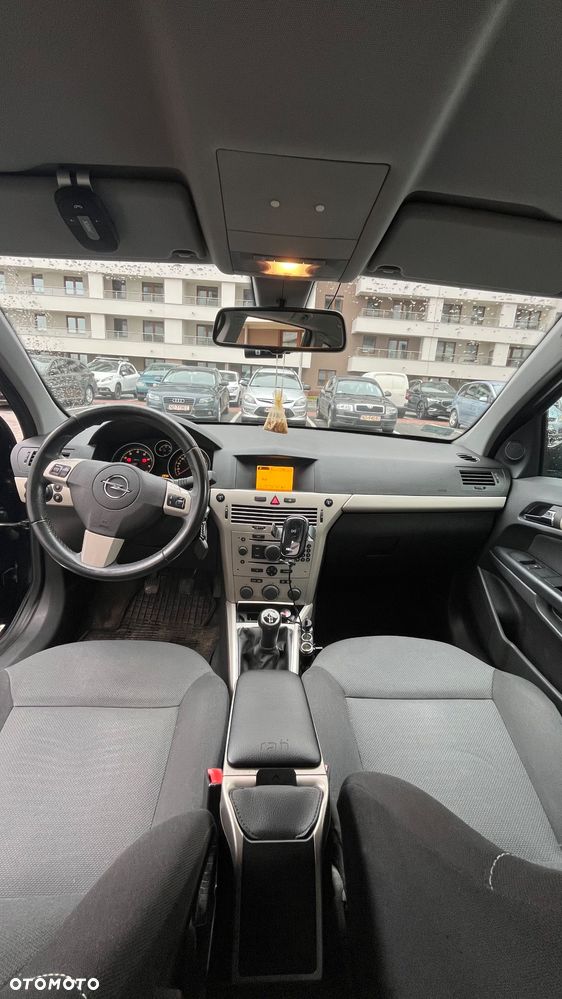 Opel Astra 1.6 - 8