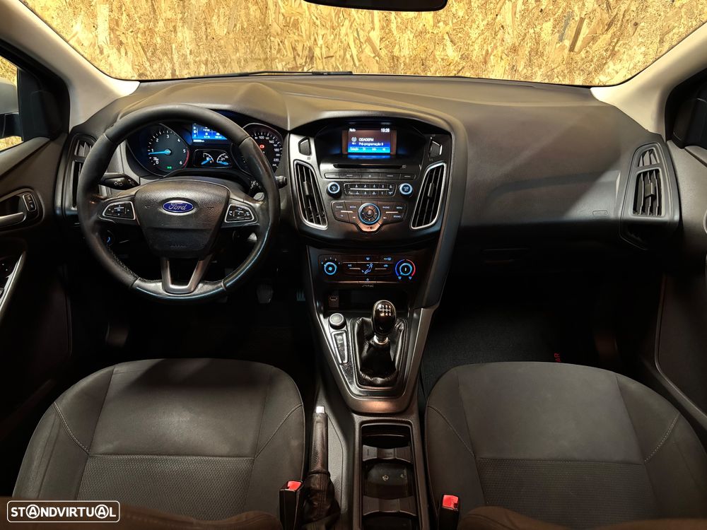 Ford Focus SW 1.5 TDCi Titanium - 12