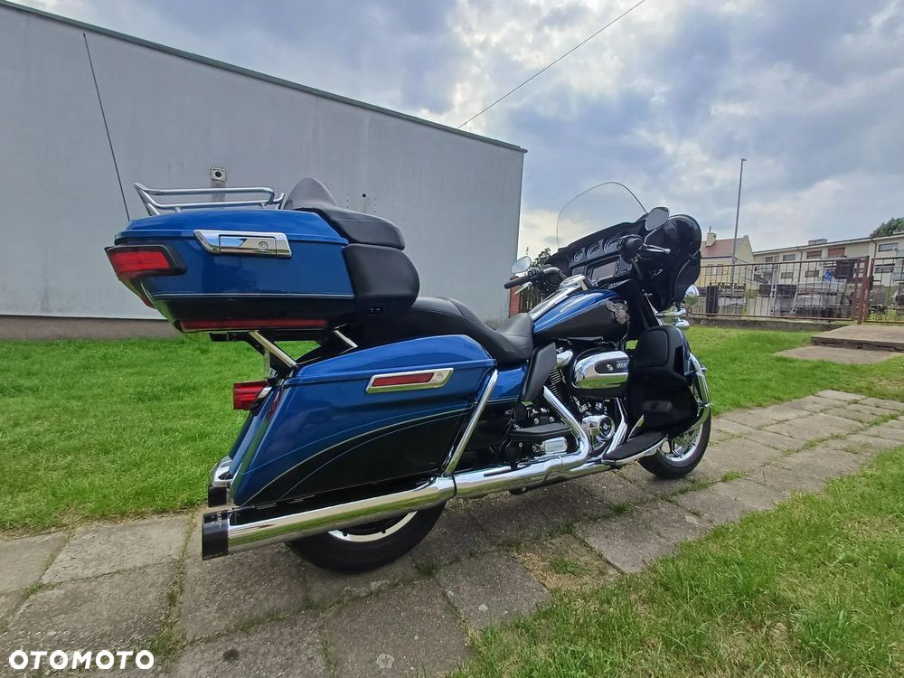 Harley-Davidson FLH Electra Glide - 8