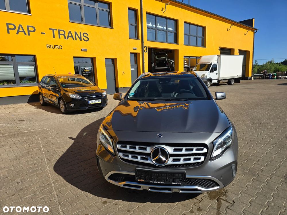 Mercedes-Benz GLA 200 d 7G-DCT