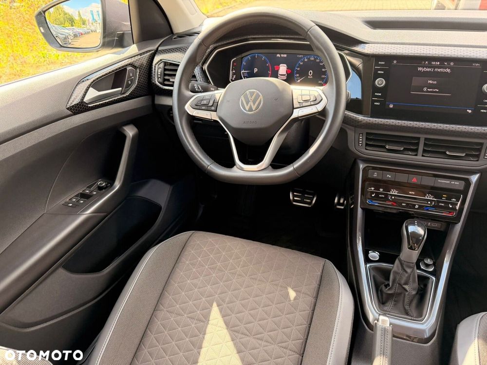 Volkswagen T-Cross - 22
