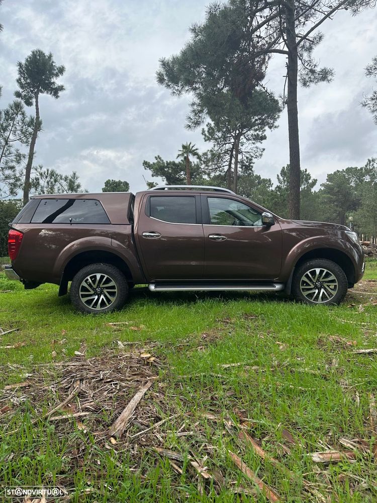 Nissan Navara 2.3 dCi CD 4WD N-Connecta Navi+Barras AT - 6