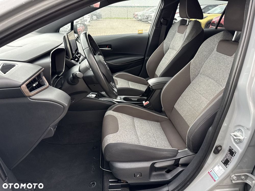 Toyota Corolla 1.8 Hybrid Trek - 13
