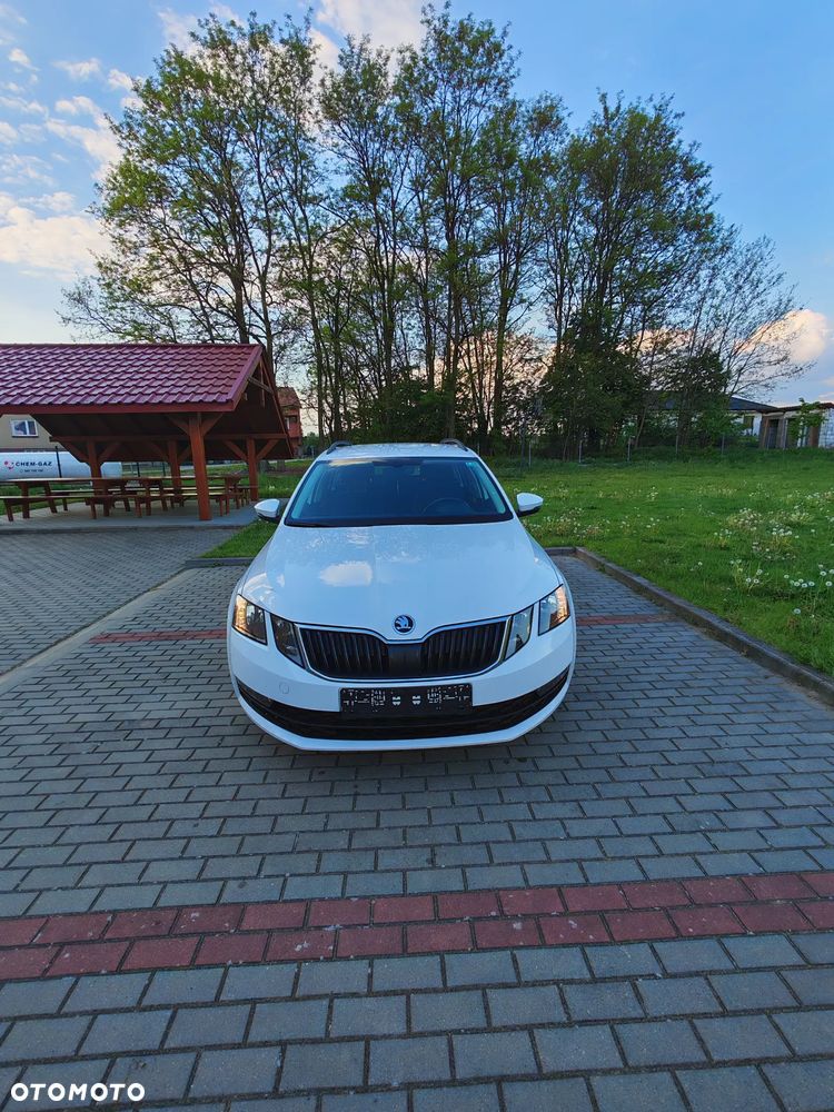 Skoda Octavia - 3
