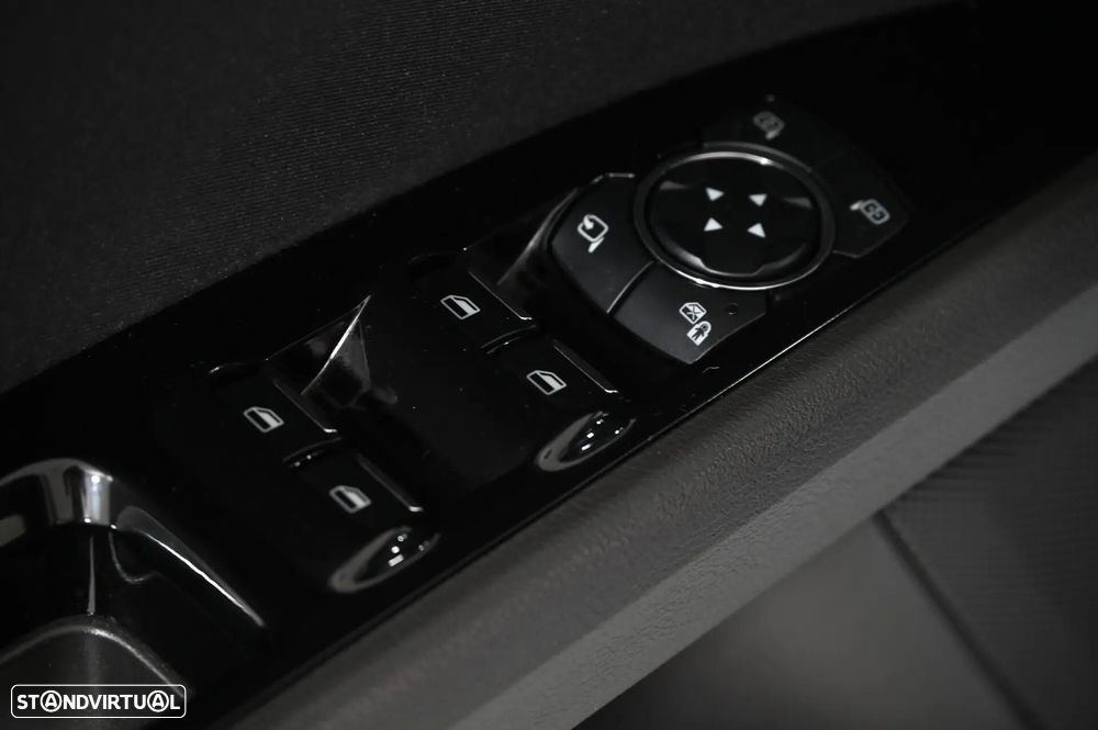 Ford Mondeo 2.0 TDCi Titanium - 28