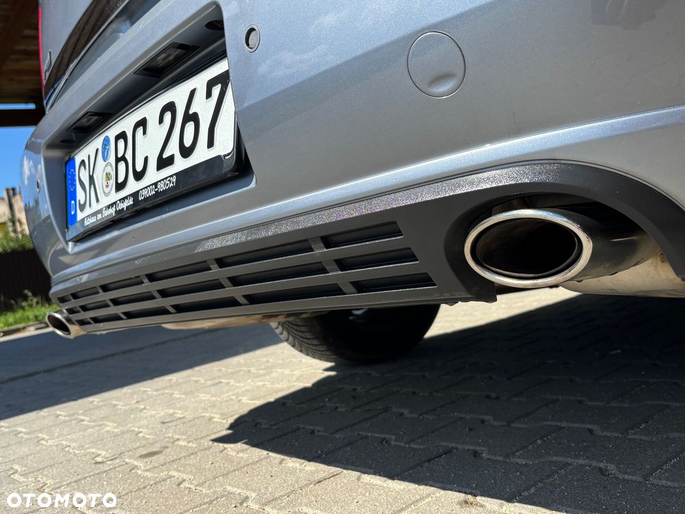 Opel Vectra 3.2 V6 Cosmo - 27