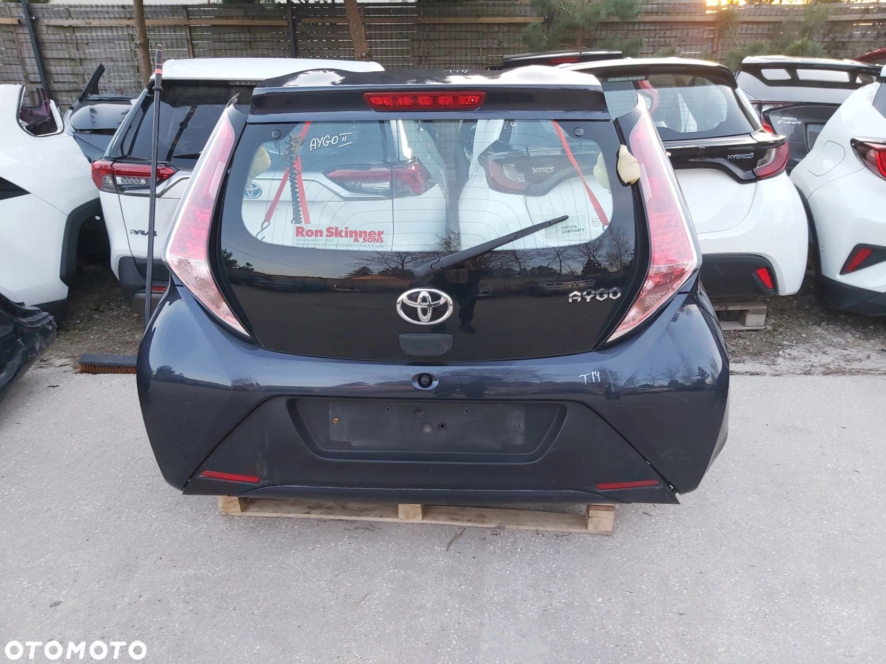 Toyota AYGO II pas tylny podłoga błotnik tył lewy - 1