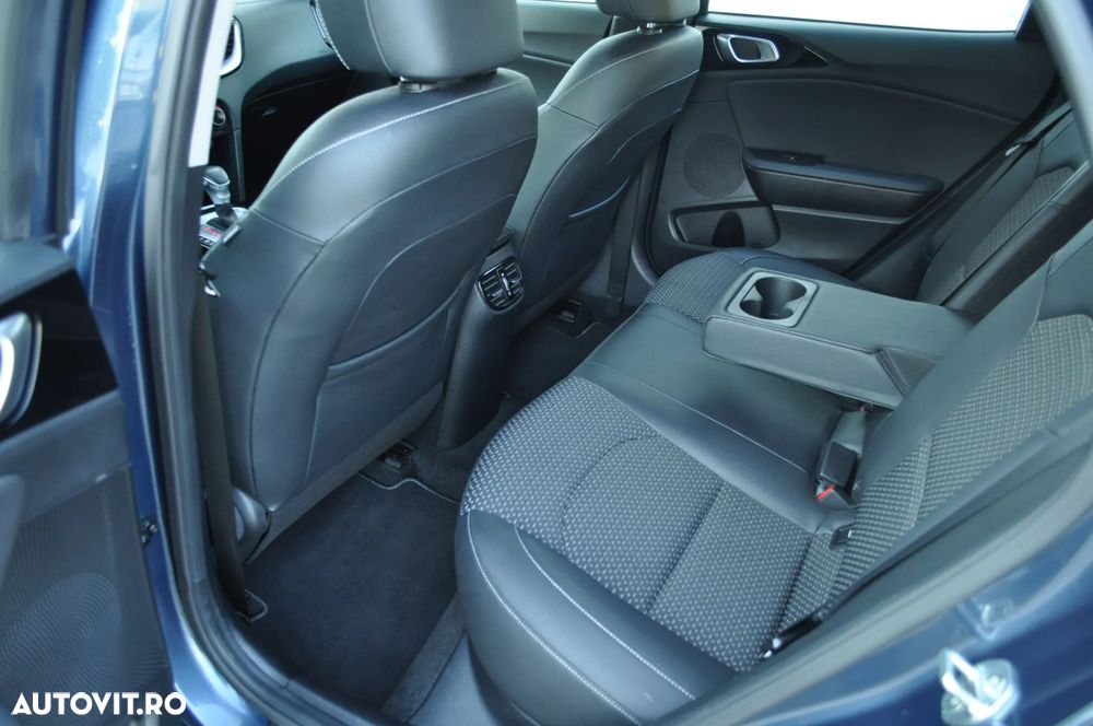 Kia XCeed 1.5 T-GDI OPF DCT7 SPIRIT - 17