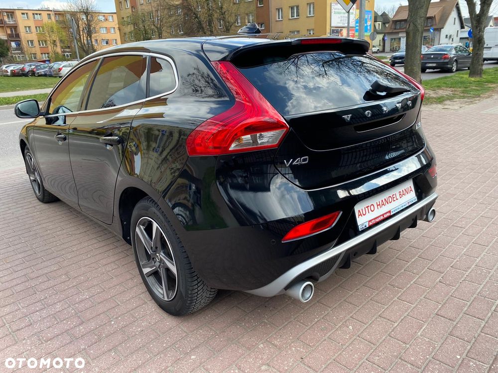 Volvo V40 D3 Geartronic RDesign - 18
