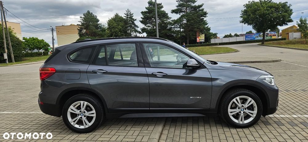 BMW X1 sDrive18d xLine - 19