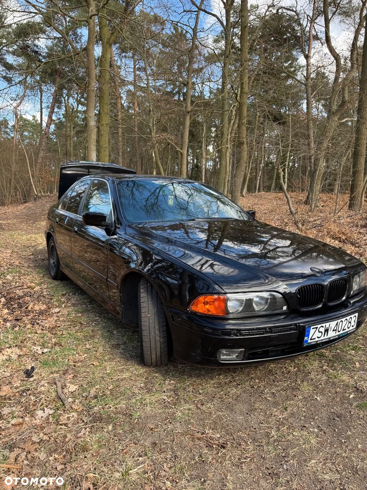 BMW Seria 5 520i - 17